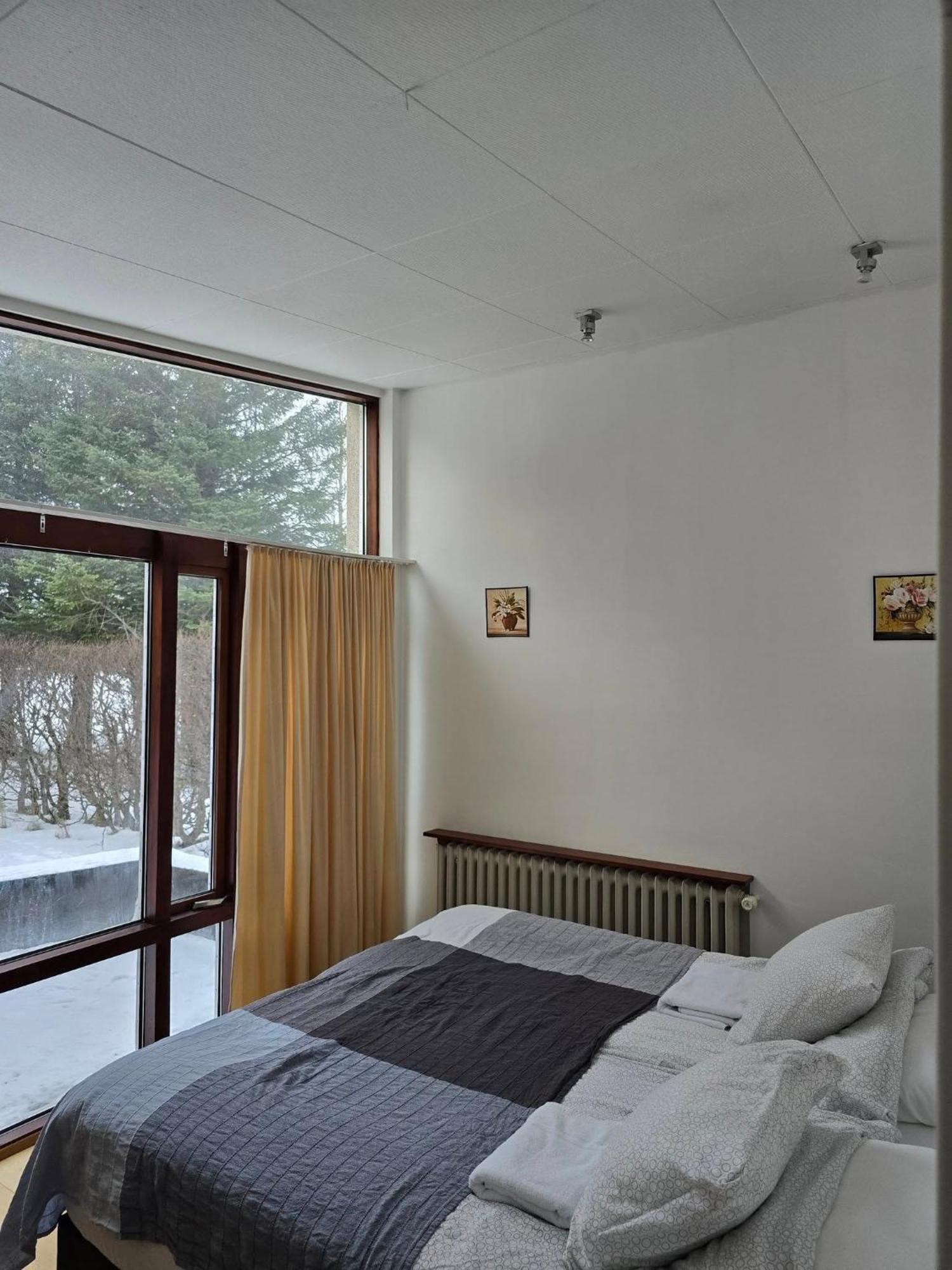 Spoi Guesthouse Hvolsvöllur Esterno foto